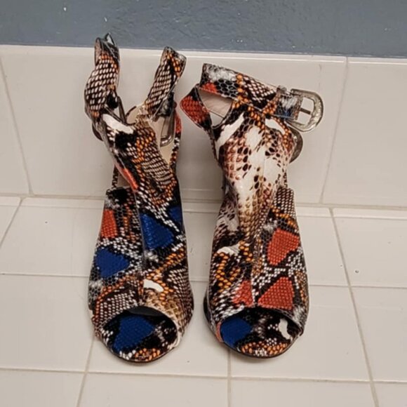 multi color snake print heels - Picture 2 of 9
